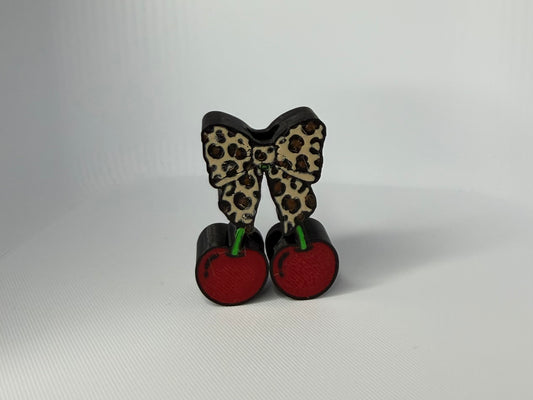 Cherry Leopard Straw Topper